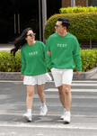 UNISEX Green Sweatshirt – Effortless French-Inspired Style